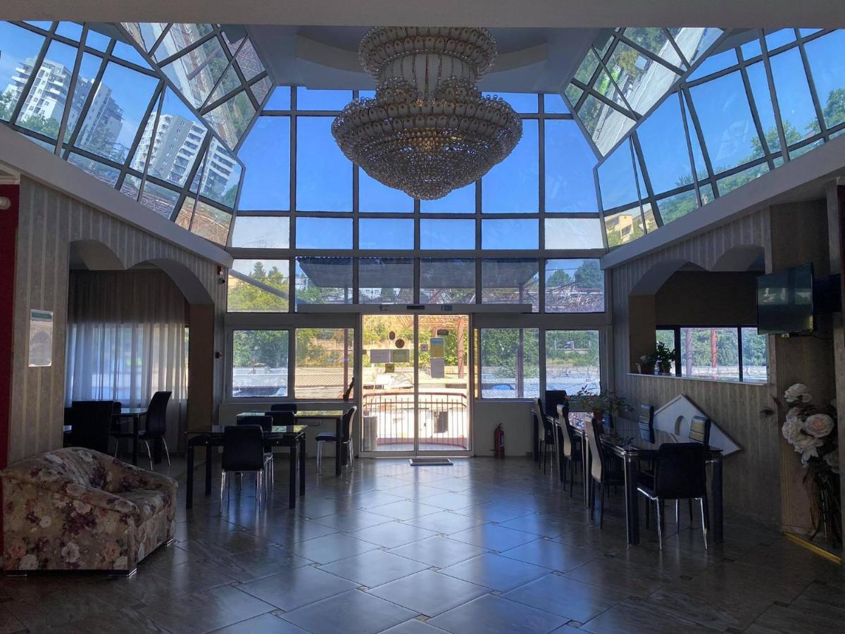 Hotel Okriba Tbilisi Ngoại thất bức ảnh