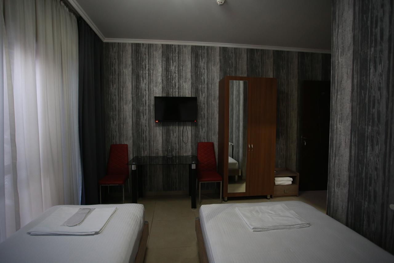 Hotel Okriba Tbilisi Ngoại thất bức ảnh